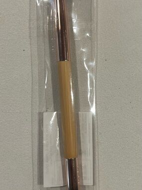 Makeup Brush with Rose Gold Ferrules and Natural Wood Handle
